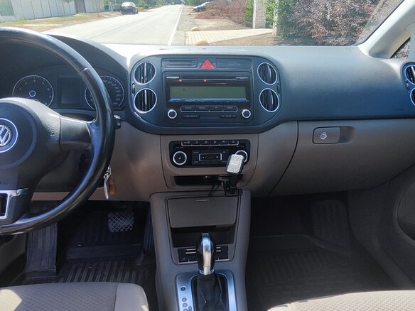 2010 Volkswagen Golf Plus II, коричневый, 800000 рублей - вид 7