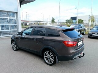 2020 Lada (ВАЗ) Vesta SW Cross I, коричневый, 1090000 рублей, вид 4