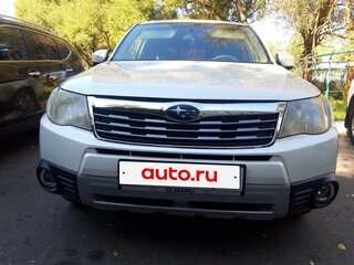 2009 Subaru Forester III, белый, 1490000 рублей, вид 3