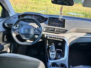 2019 Peugeot 3008 II, чёрный, 2000000 рублей, вид 4
