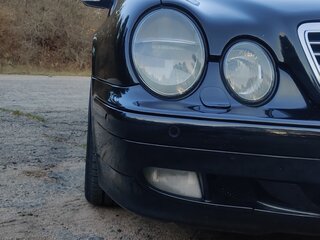 2001 Mercedes-Benz CLK-Класс 430 I (W208) Рестайлинг, чёрный, 840000 рублей, вид 5