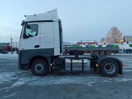 2024 Mercedes-Benz Actros, белый, 12800000 рублей, вид 3