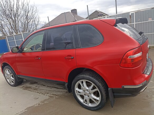2007 Porsche Cayenne S I Рестайлинг (957), красный, 1450000 рублей - вид 14