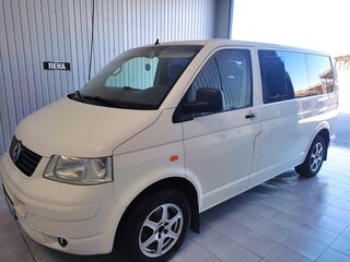 2004 Volkswagen Transporter T5, белый, 1800000 рублей, вид 2