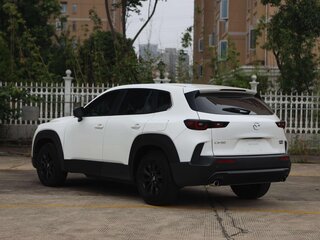 2023 Mazda CX-50, белый, 2760000 рублей, вид 4