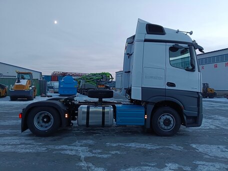 2024 Mercedes-Benz Actros, белый, 12800000 рублей, вид 5