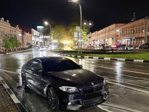 2012 BMW 5 серии 535i xDrive VI (F10/F11/F07), чёрный, 2500000 рублей - вид 31