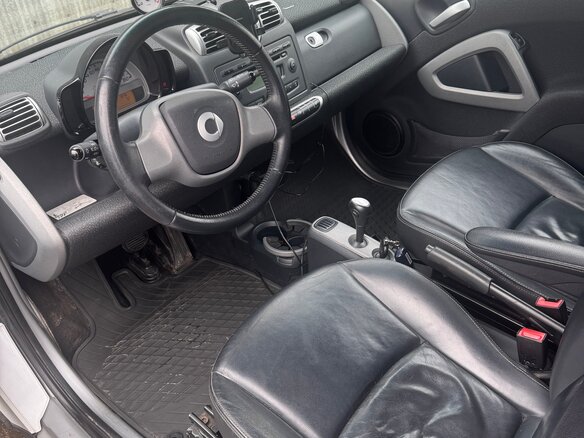2010 Smart Fortwo II, белый, 800000 рублей - вид 6