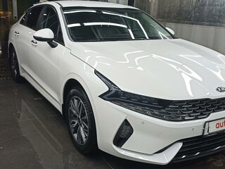 2021 Kia K5 III, белый, 3400000 рублей, вид 2