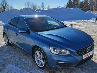 2014 Volvo S60 II Рестайлинг, голубой, 1700000 рублей, вид 3