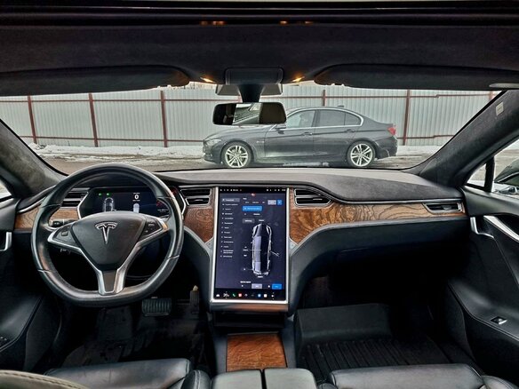 2017 Tesla Model S 90D I Рестайлинг, чёрный, 3150000 рублей - вид 15