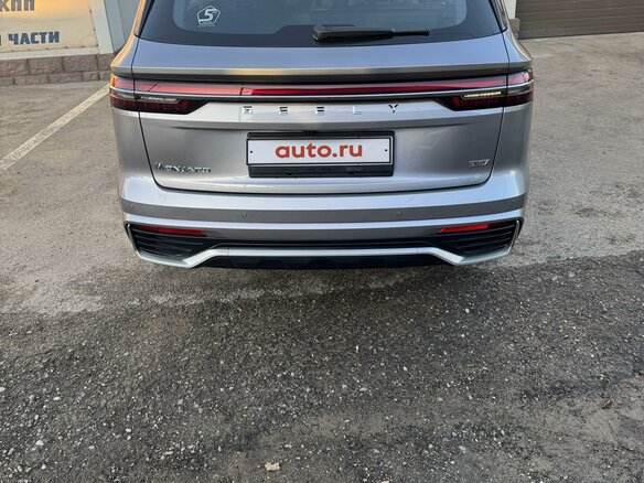 2024 Geely Monjaro I, серебристый, 3800000 рублей - вид 2