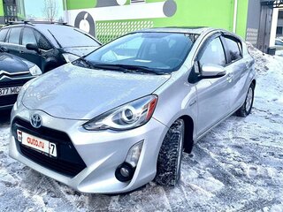 2015 Toyota Prius c I Рестайлинг, серебристый, 1178180 рублей, вид 1
