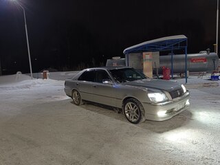 2001 Toyota Crown XI (S170), серый, 1700000 рублей, вид 2