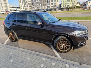 2014 BMW X5 35i III (F15), коричневый, 2946897 рублей, вид 3