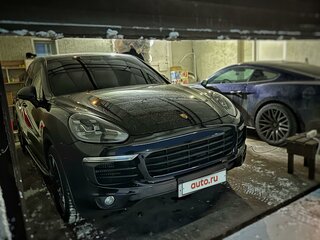 2016 Porsche Cayenne Diesel II Рестайлинг (958), чёрный, 5500000 рублей, вид 4