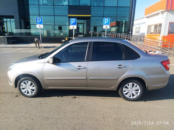2022 Lada (ВАЗ) Granta I Рестайлинг, серый, 740000 рублей - вид 3