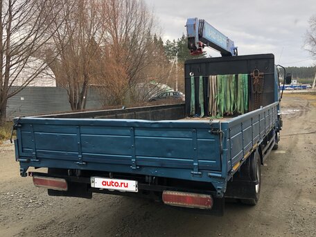 2004 Isuzu Forward (F-Series), синий, 3900000 рублей, вид 3