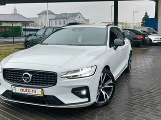 2019 Volvo V60 II, белый, 1933610 рублей, вид 4
