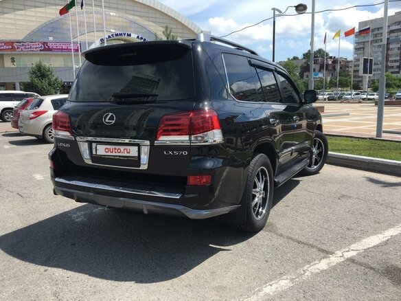 2012 Lexus LX 570 III Рестайлинг, чёрный, 5400000 рублей - вид 8