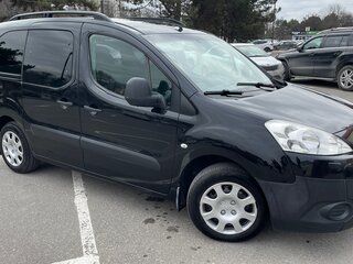 2010 Peugeot Partner II, чёрный, 855000 рублей, вид 2