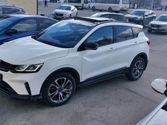 2023 Geely Coolray I, белый, 2100000 рублей
