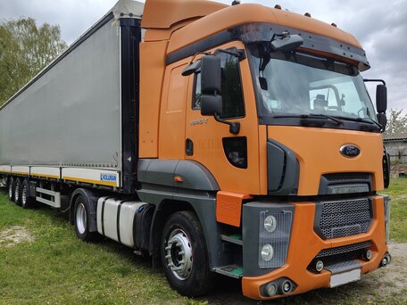 2013 Ford Cargo, оранжевый, 8600000 рублей, вид 4