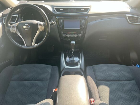 2016 Nissan X-Trail III, серебристый, 1799000 рублей - вид 6