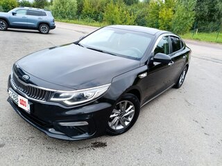 2019 Kia K5 II, чёрный, 2300000 рублей, вид 3