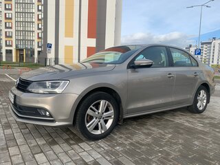 2016 Volkswagen Jetta VI Рестайлинг, бежевый, 1380000 рублей, вид 2