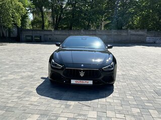 2020 Maserati Ghibli S Q4 III Рестайлинг 2, чёрный, 5490000 рублей, вид 2