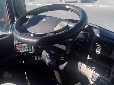 2008 Renault Magnum, белый, 4000000 рублей, вид 3