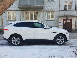2018 Jaguar F-Pace I, белый, 3200000 рублей, вид 2