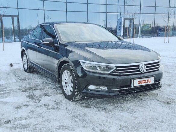 2017 Volkswagen Passat B8, чёрный, 1550000 рублей - вид 3
