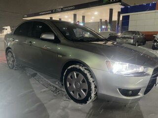2007 Mitsubishi Lancer X, серебристый, 600000 рублей, вид 3