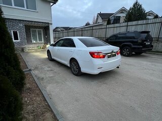 2014 Toyota Camry VII (XV50), белый, 1650000 рублей, вид 4