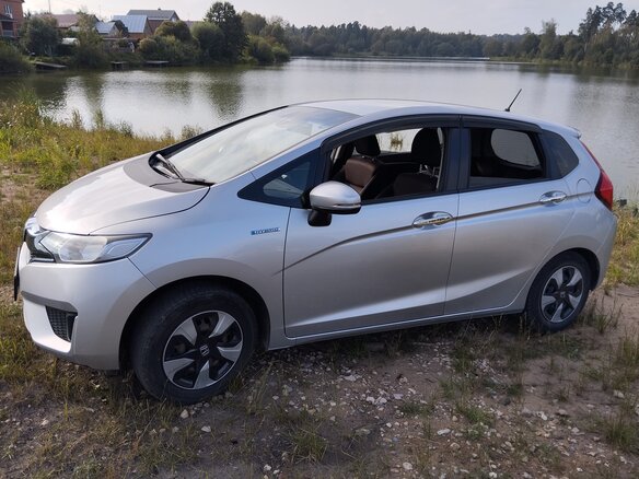 2016 Honda Fit III, серебристый, 810000 рублей - вид 4