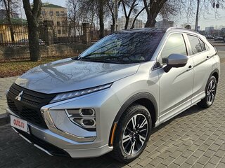 2023 Mitsubishi Eclipse Cross I Рестайлинг, серебристый, 2699000 рублей, вид 3