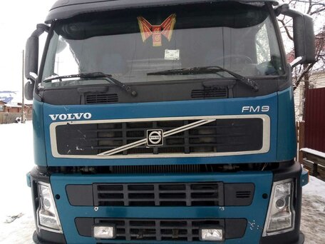 2007 Volvo FM, зелёный, 2600000 рублей, вид 1