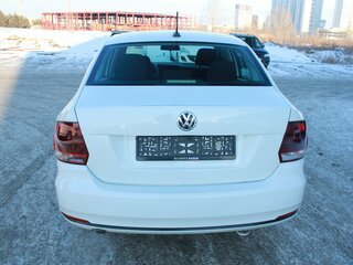 2014 Volkswagen Polo V, белый, 1070000 рублей, вид 4