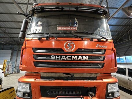 2022 Shacman (Shaanxi) SX3258, красный, 5200000 рублей, вид 1