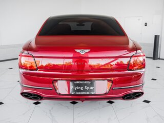 2022 Bentley Flying Spur III, красный, 27439198 рублей, вид 4