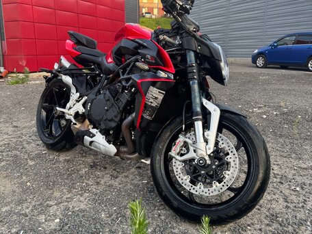 2022 MV Agusta Brutale 1000, красный, 1800000 рублей, вид 5