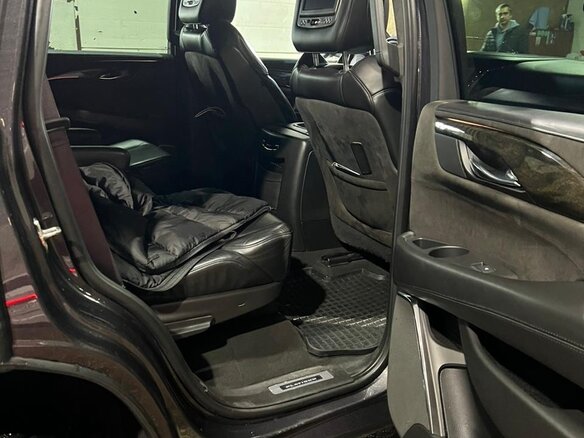 2015 Cadillac Escalade IV, серый, 4050000 рублей - вид 13