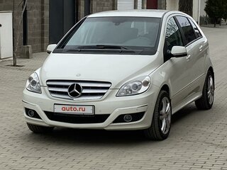 2010 Mercedes-Benz B-Класс 200 I (W245) Рестайлинг, белый, 1350000 рублей, вид 2