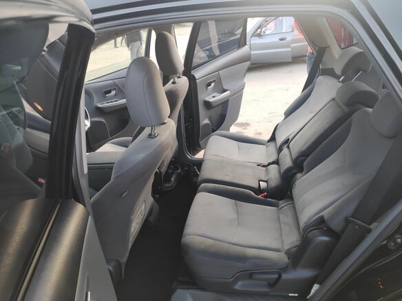 2013 Toyota Prius Alpha I (ZVW40/41), чёрный, 1350000 рублей - вид 15