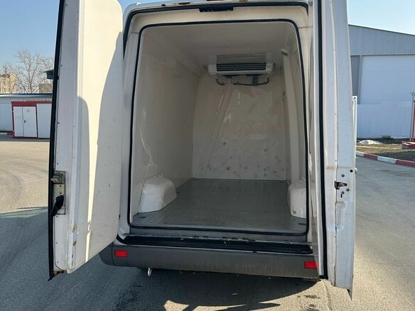 2018 Mercedes-Benz Sprinter, белый, 1500000 рублей - вид 5