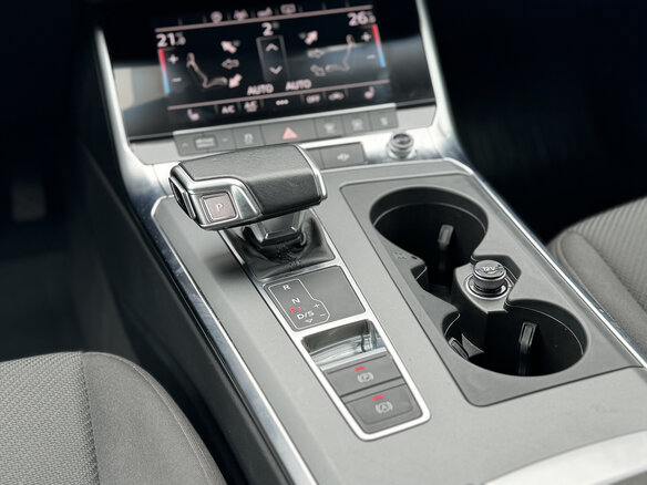 2019 Audi A6 40 TDI V (C8), чёрный, 2600000 рублей - вид 6