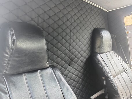 1991 Mitsubishi Delica, белый, 937000 рублей, вид 2