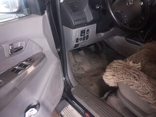2011 Toyota Hilux VII, чёрный, 2100000 рублей, вид 5